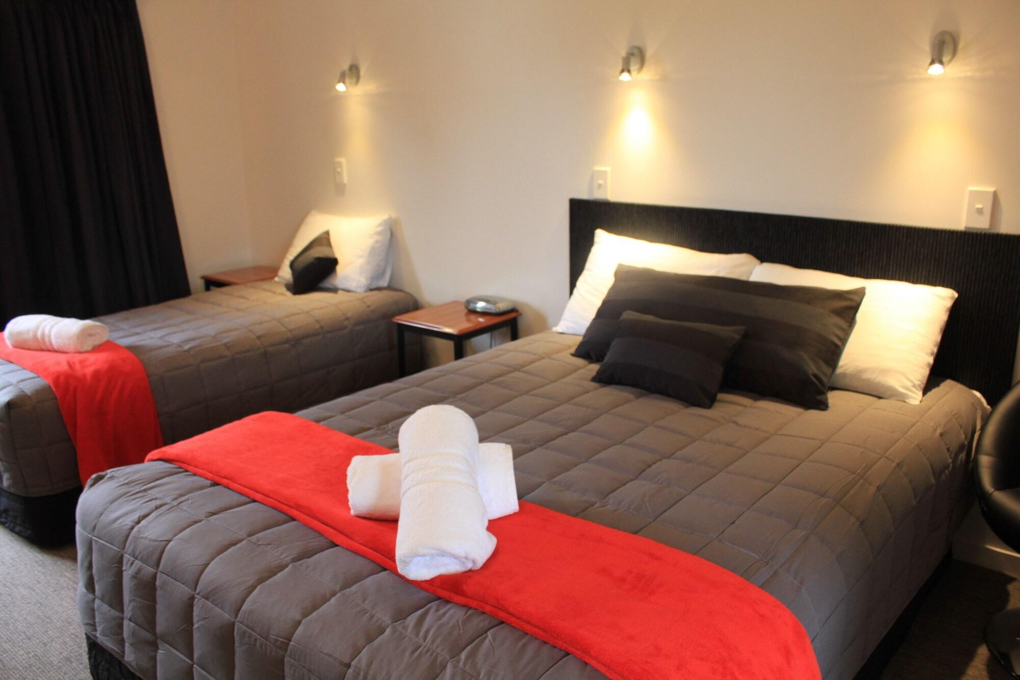 Bella Vista Motel Te Anau Extérieur photo